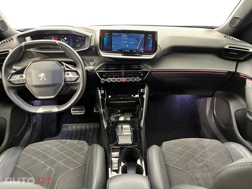 Peugeot E-2008 50 kWh GT Pack