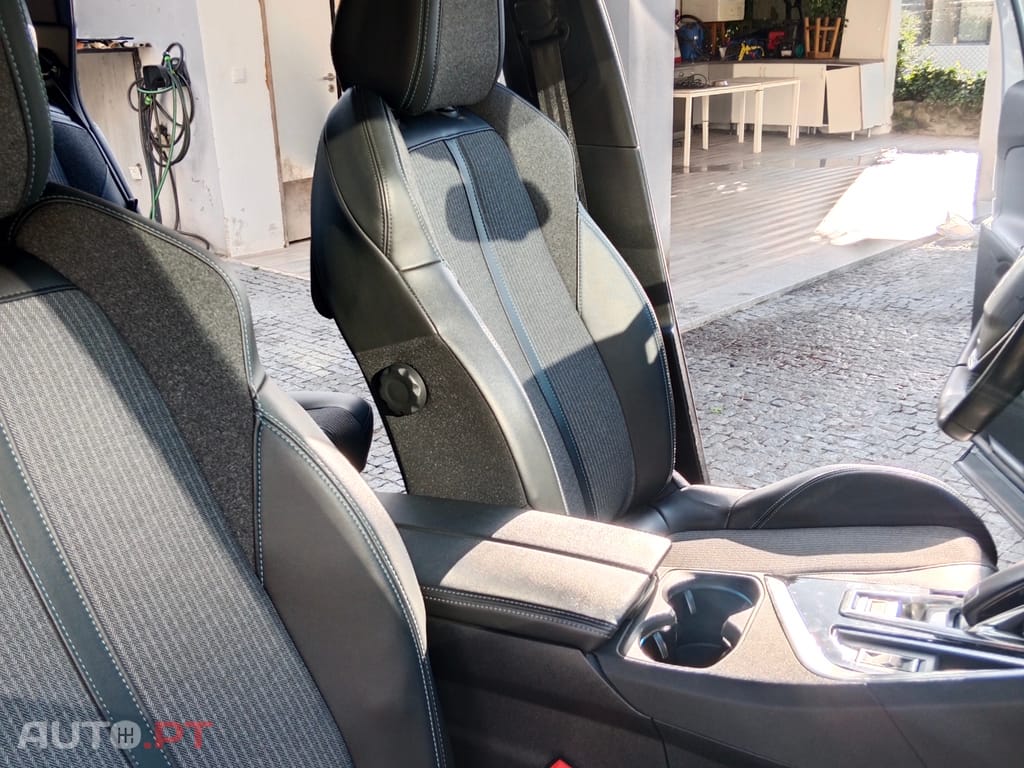 Peugeot 5008 Allure Pack