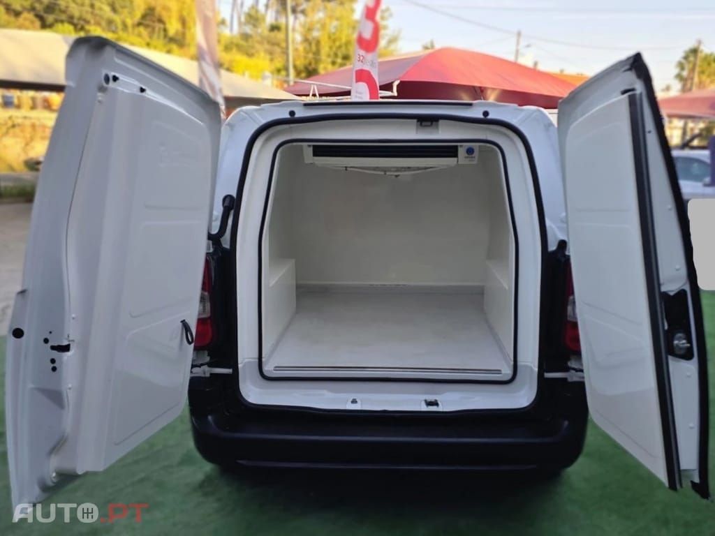 Peugeot Partner FRIGORIFIQUE 650 KG BLUEHDI 75 BVM5 PRO