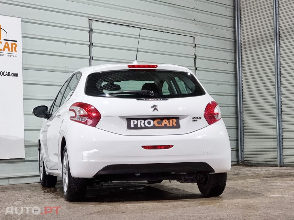 Peugeot 208 1.6 e-HDi Active