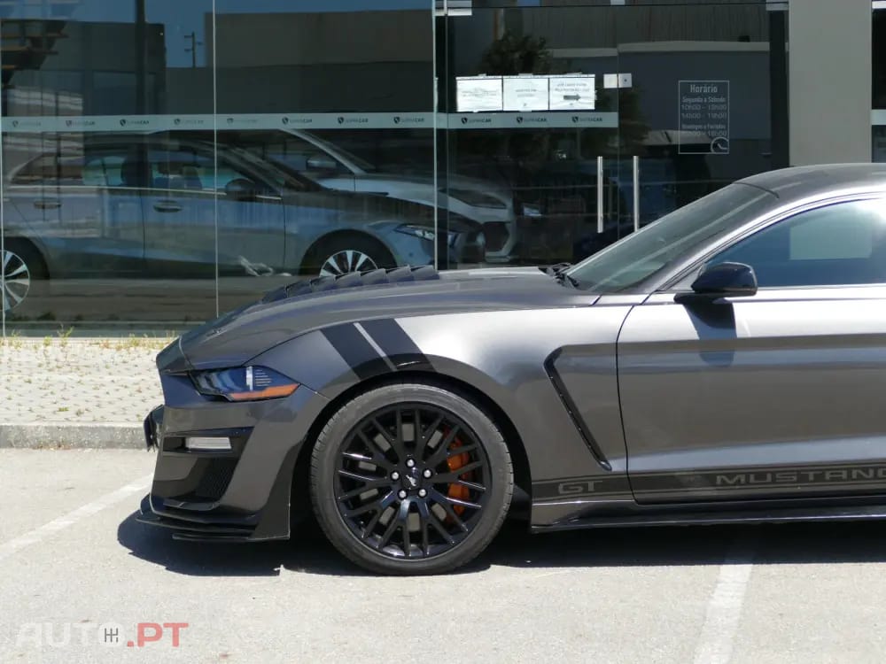Ford Mustang GT Bullit