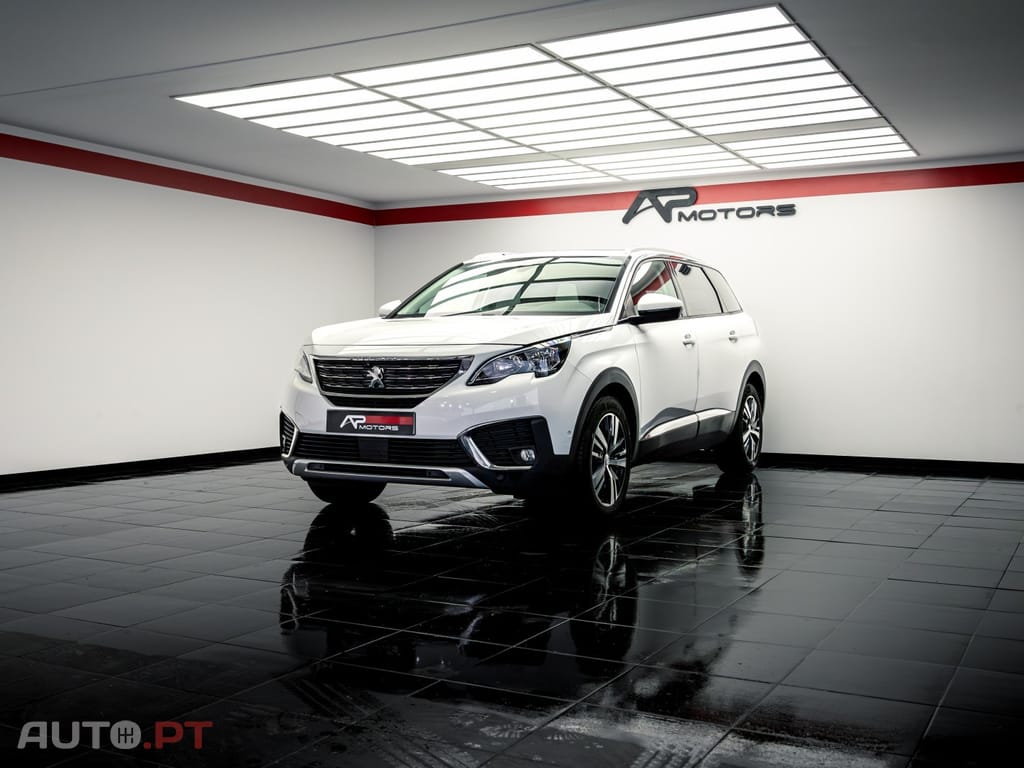Peugeot 5008 1.5 BlueHDi Allure EAT8