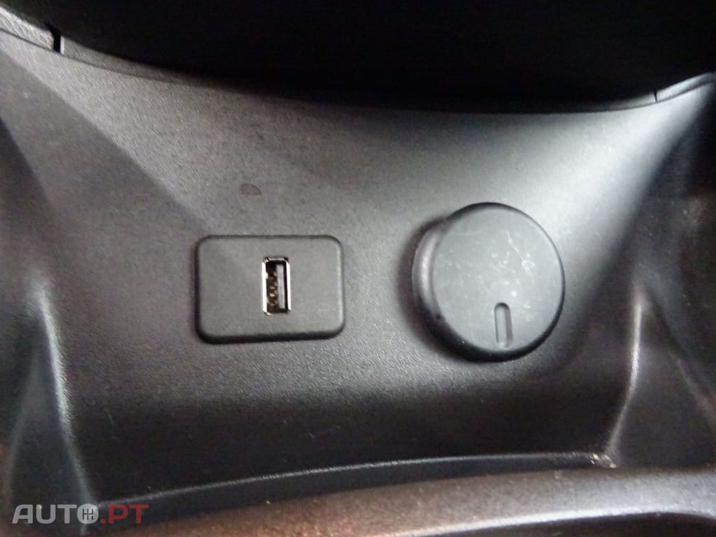 Opel Corsa Outro