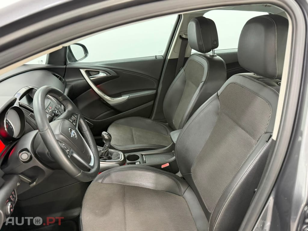 Opel Astra Sports Tourer 1.7 CDTi Cosmo