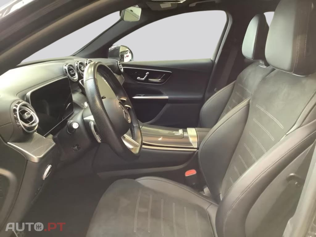 Mercedes-Benz GLC 300 de 4M Coupé AMG