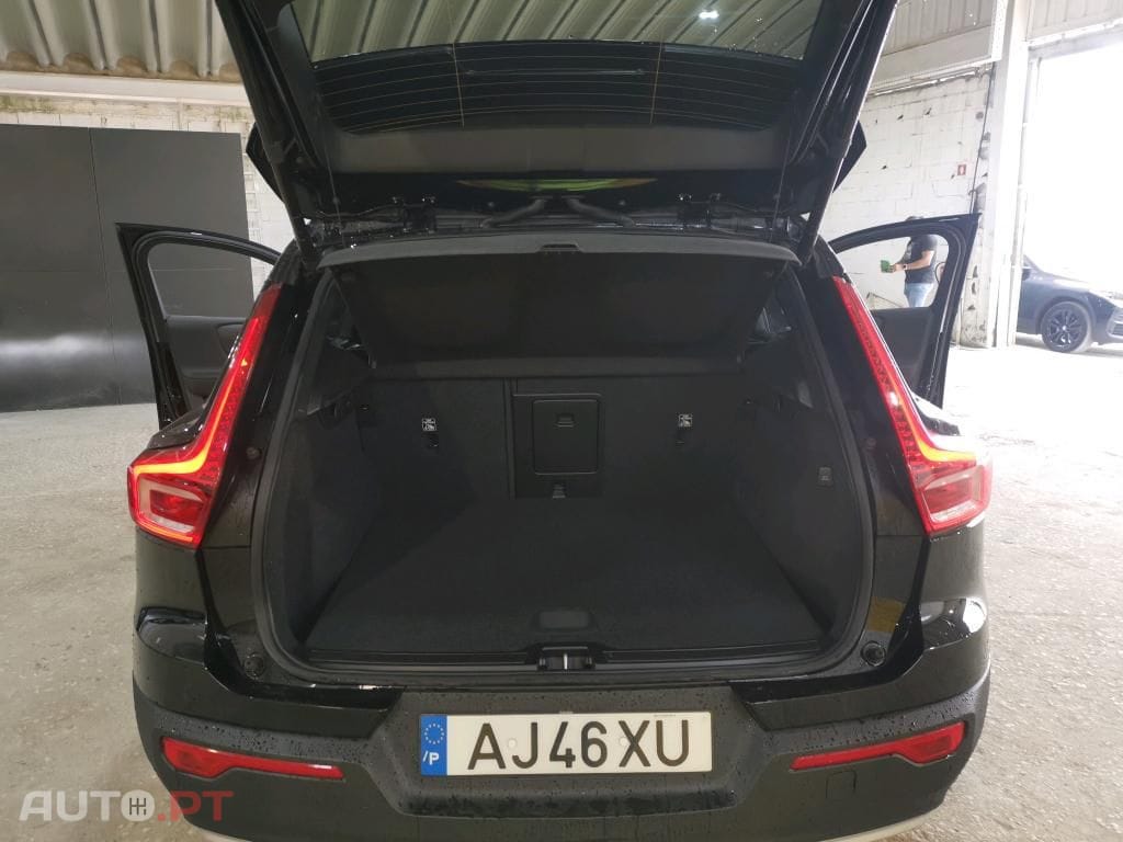 Volvo XC40 1.5 T4 PHEV Inscription Expression