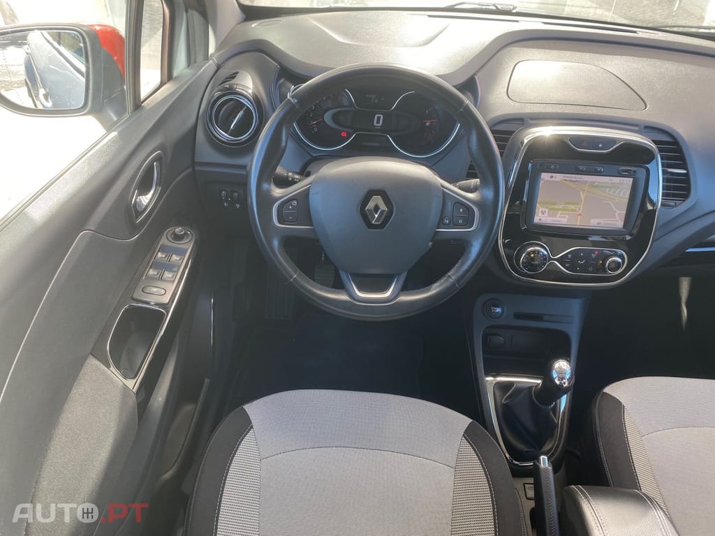 Renault Captur 0.9 TCE Sport
