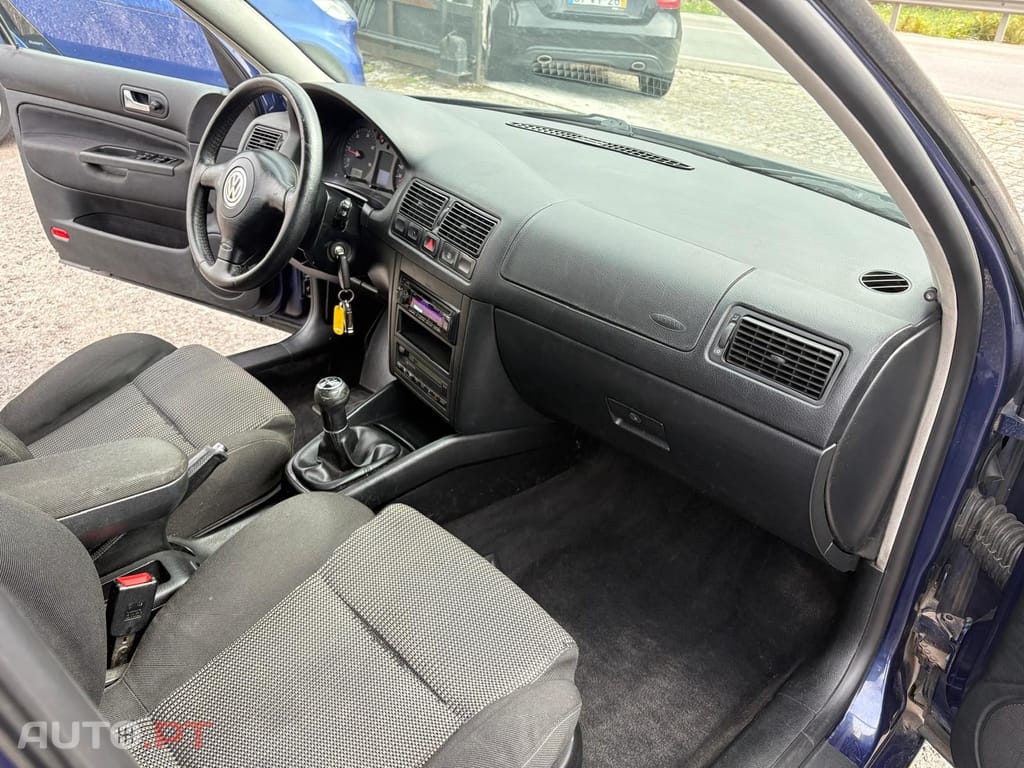 Volkswagen Golf 1.9 TDi Highline
