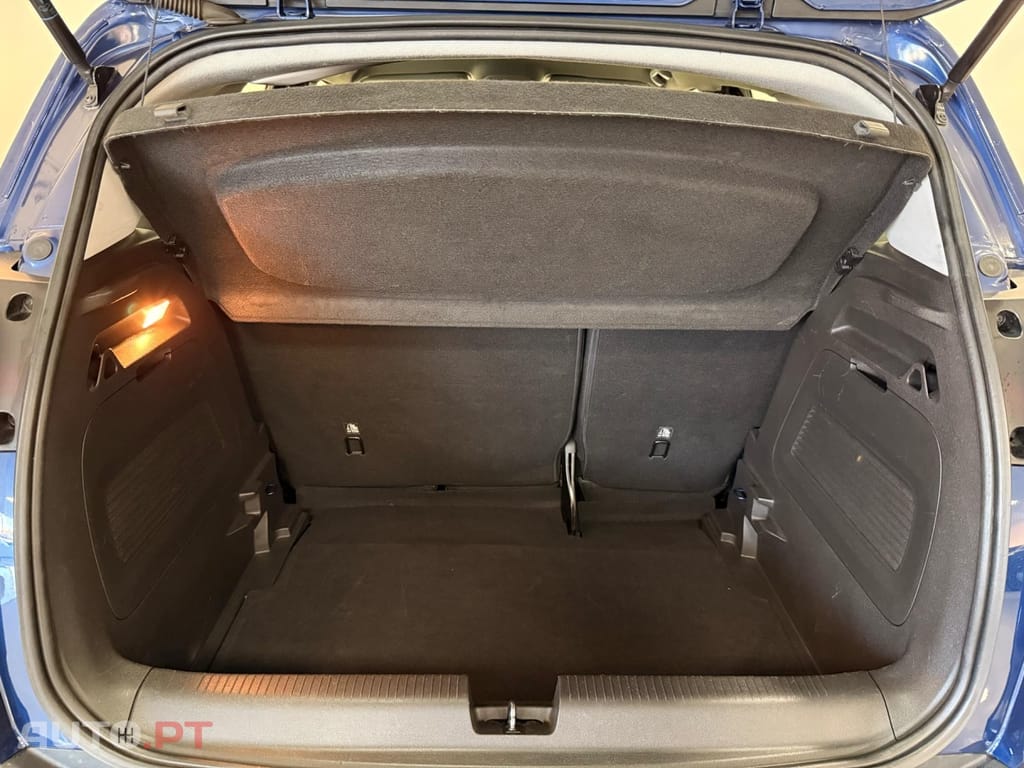 Opel Crossland 1.2 Business Edition