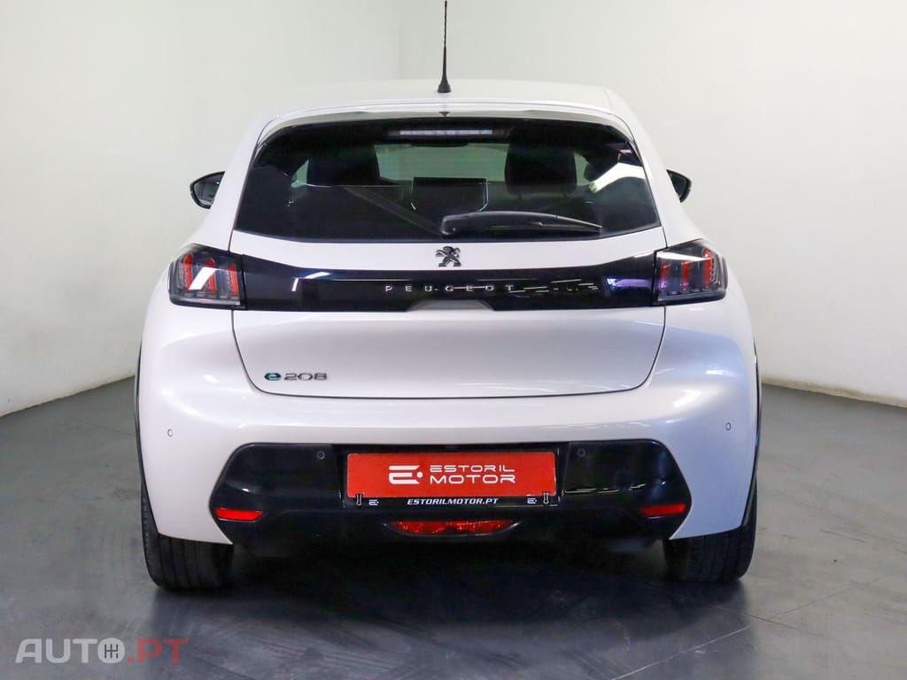 Peugeot E-208 Allure Versão Eléctrica