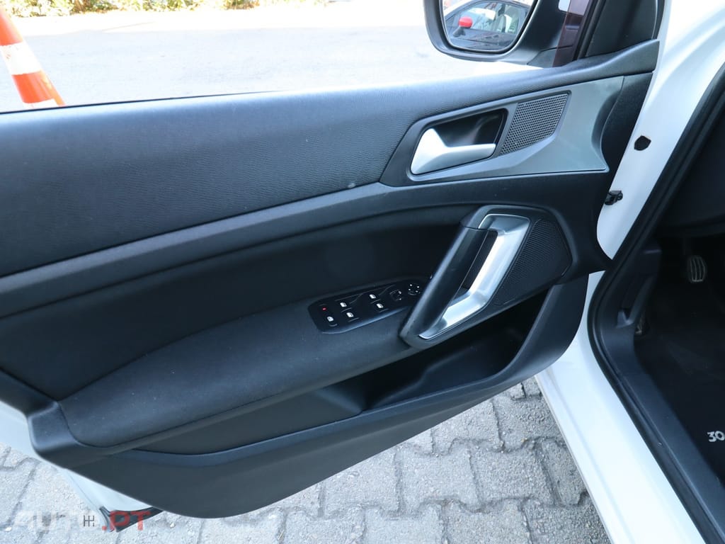 Peugeot 308 1.6 e-HDi Active