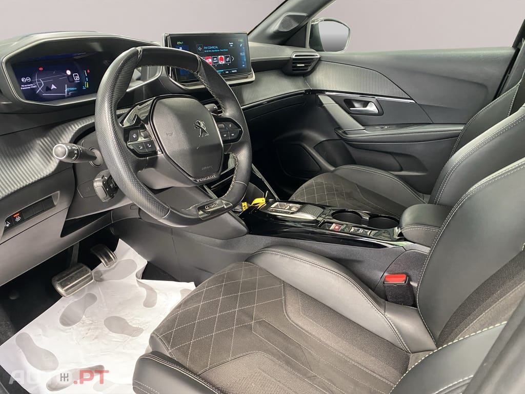 Peugeot E-208 50 kWh GT
