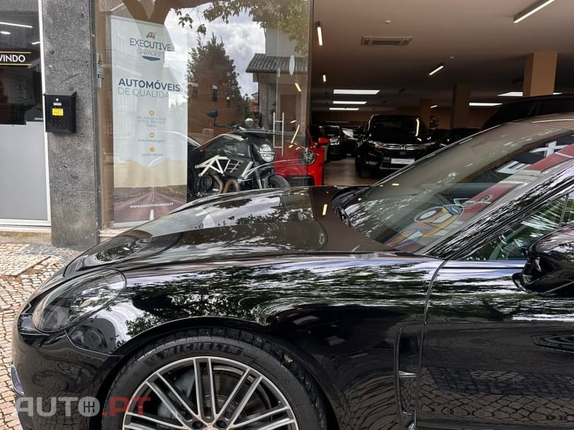 Porsche Panamera 4 S