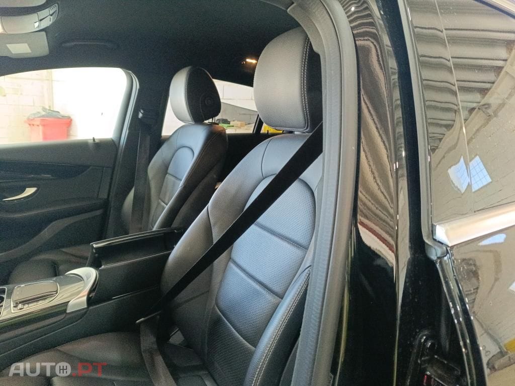 Mercedes-Benz GLC 220 d 4Matic