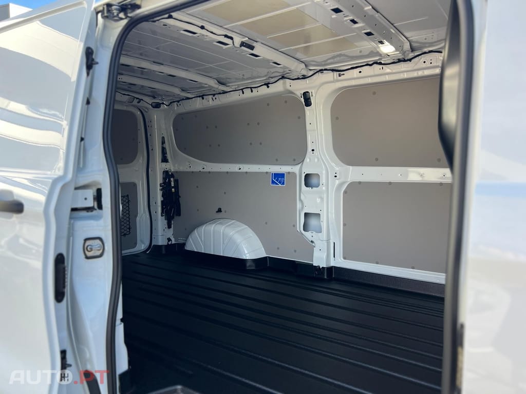 Ford Transit Custom 320 L2 2.0 EcoBlue CD Trend