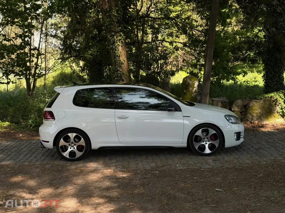 Volkswagen Golf 2.0 TSi GTI