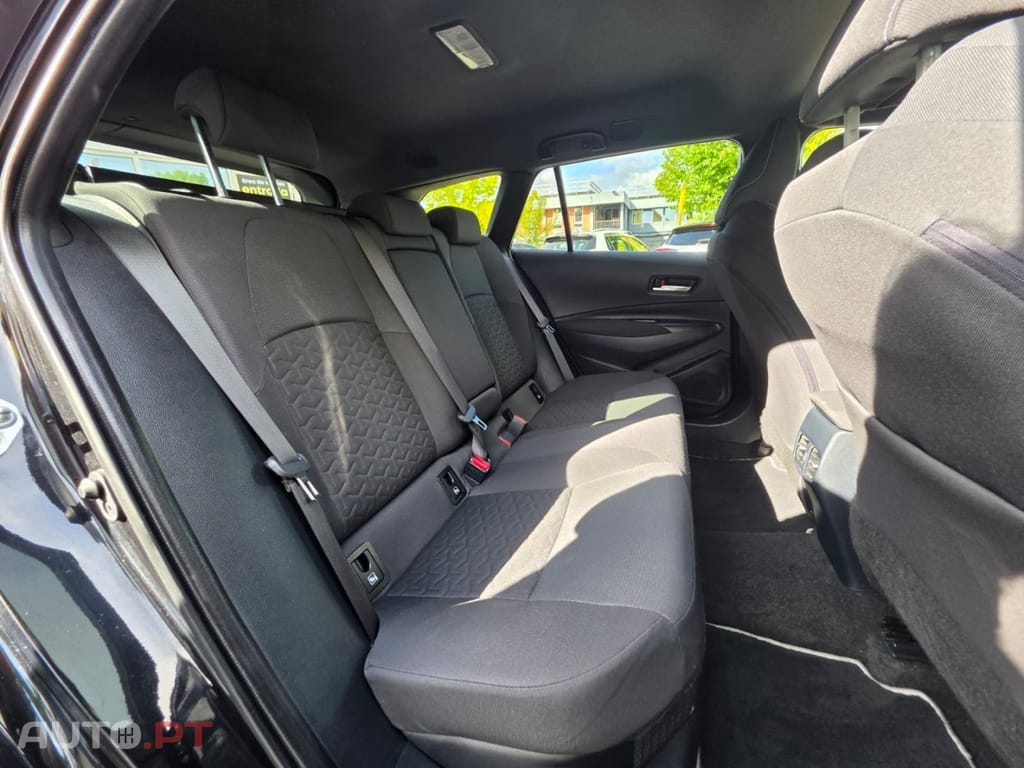 Toyota Corolla Touring Sports 1.8 Hybrid Comfort+P.Sport