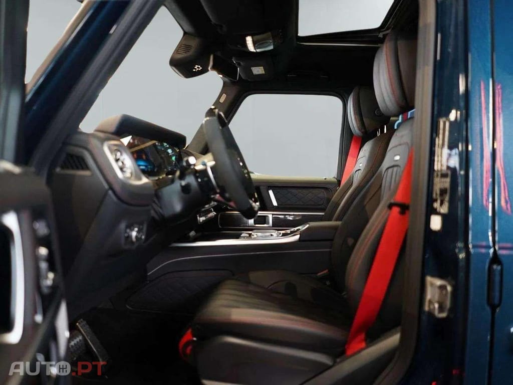 Mercedes-Benz G 63 AMG FACELIFT KEYLESS CARBON