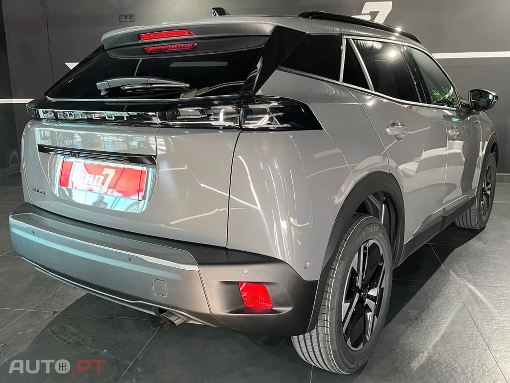 Peugeot 2008 1.2 PureTech Active Pack