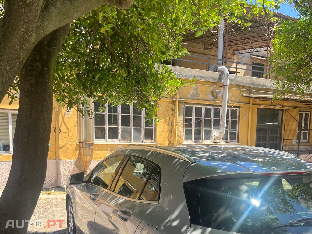 Mercedes-Benz GLA 180 Urban