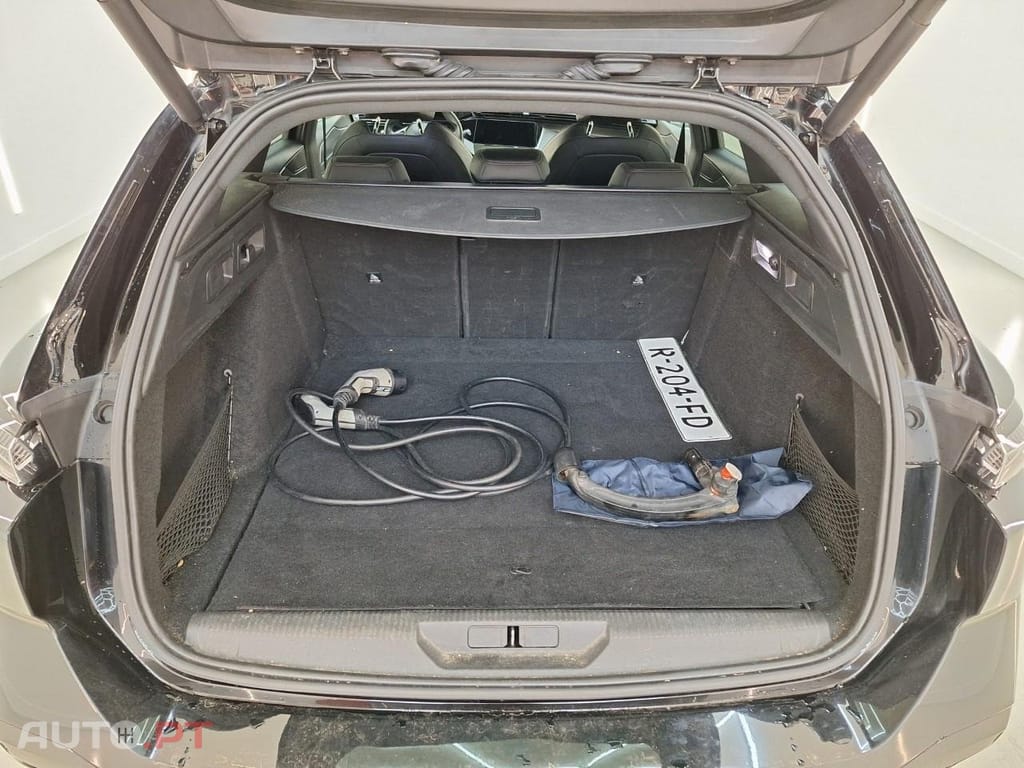 Peugeot 308 SW 1.6 Hybrid GT Pack e-EAT8