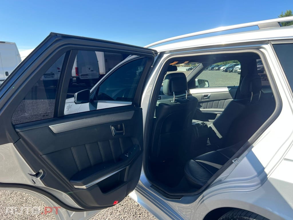 Mercedes-Benz E 300 BlueTEC Hybrid Avantgarde