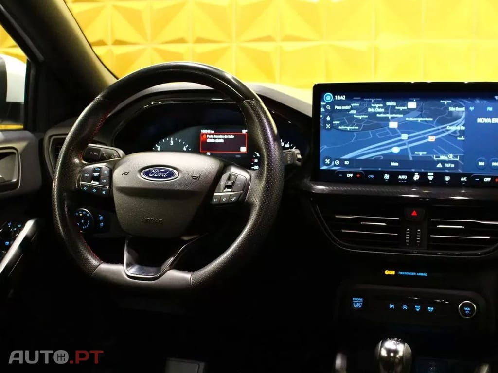 Ford Focus SW 1.5 TDCi EcoBlue ST-Line X