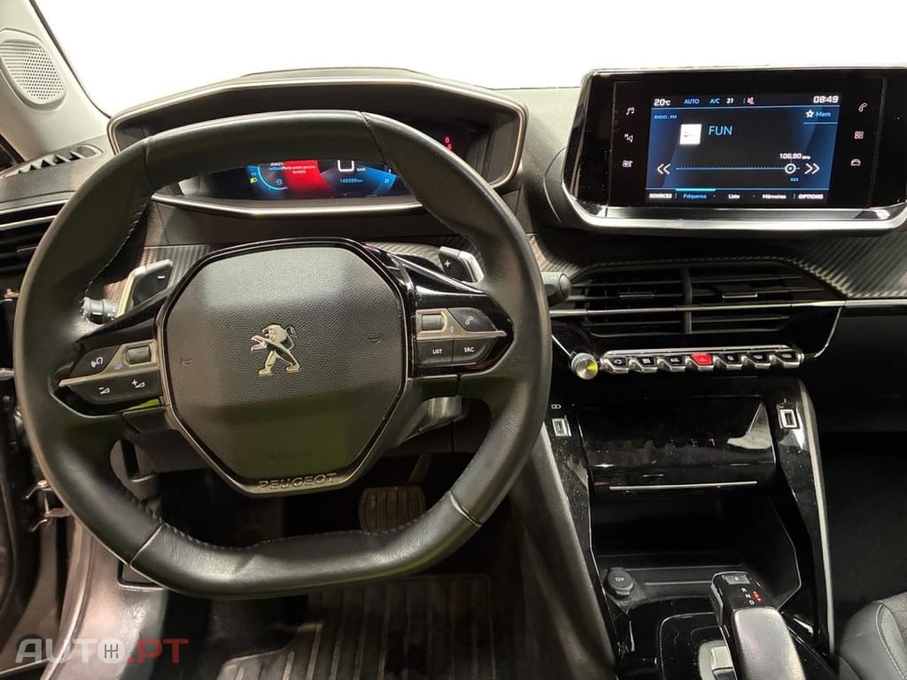 Peugeot 2008 1.5 BlueHDi Allure Pack EAT8
