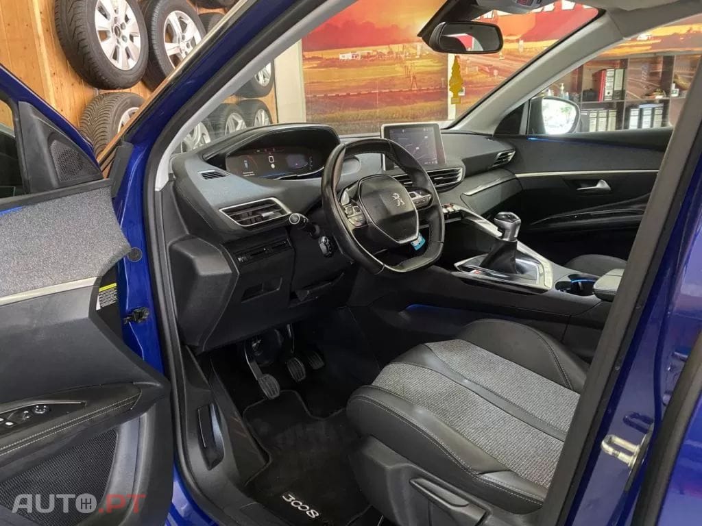 Peugeot 3008 1.2 PureTech Allure