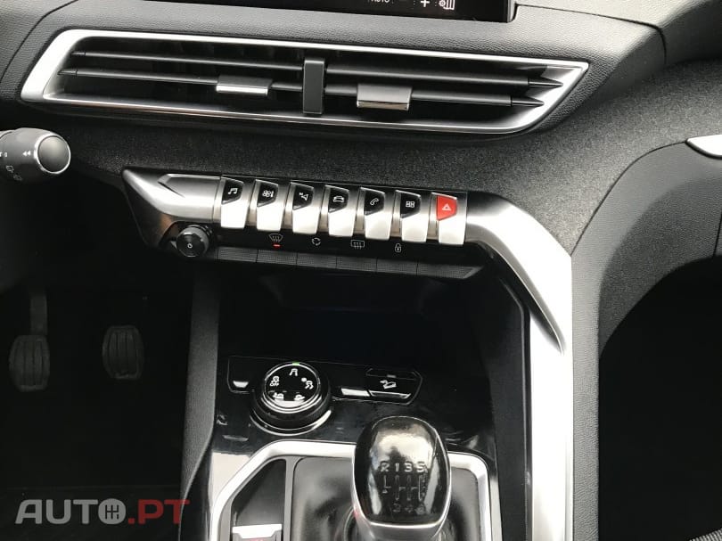Peugeot 3008 1.6 BlueHDi Allure