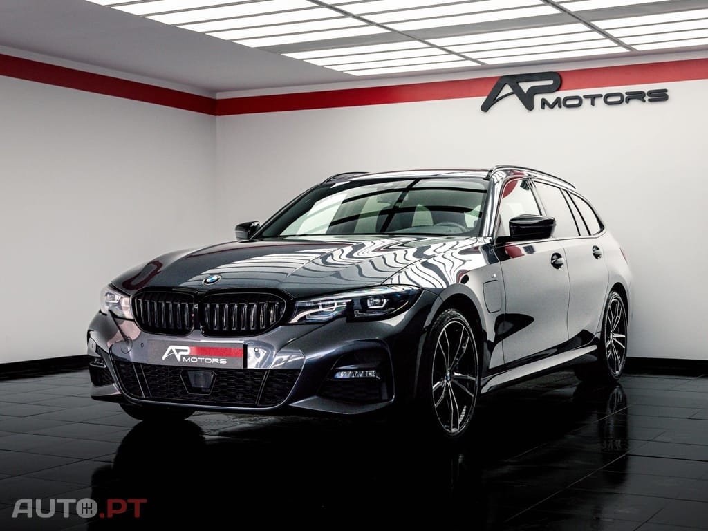 BMW 330 e Touring Pack M Auto
