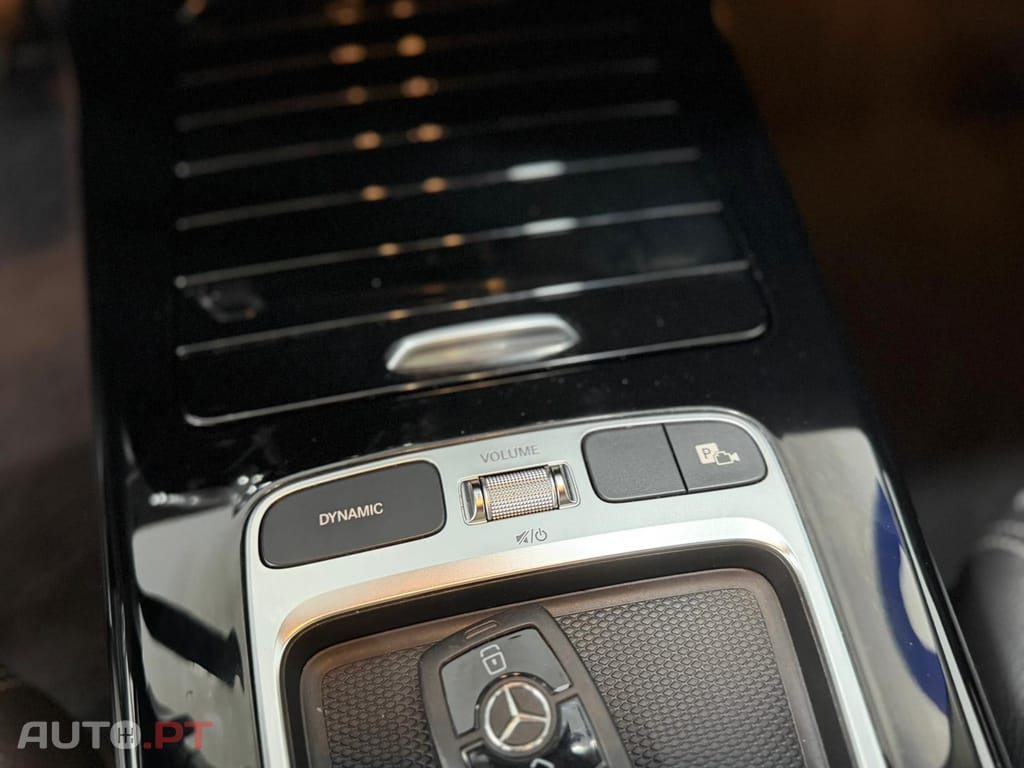 Mercedes-Benz A 200 Outro