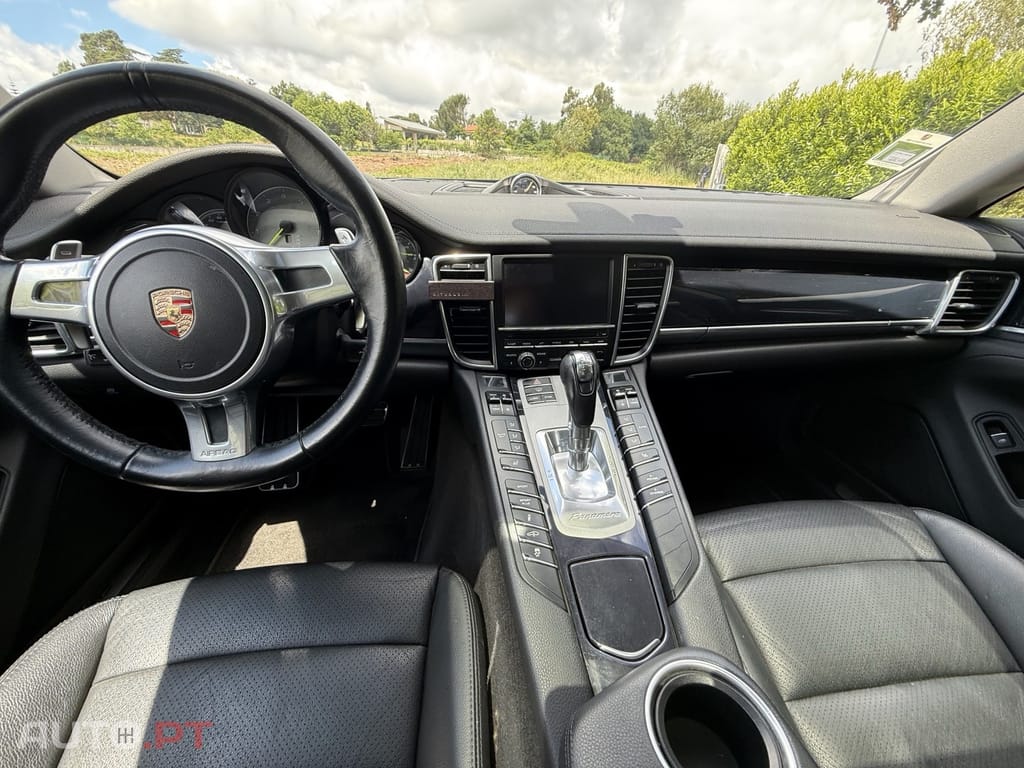 Porsche Panamera S e-Hybrid