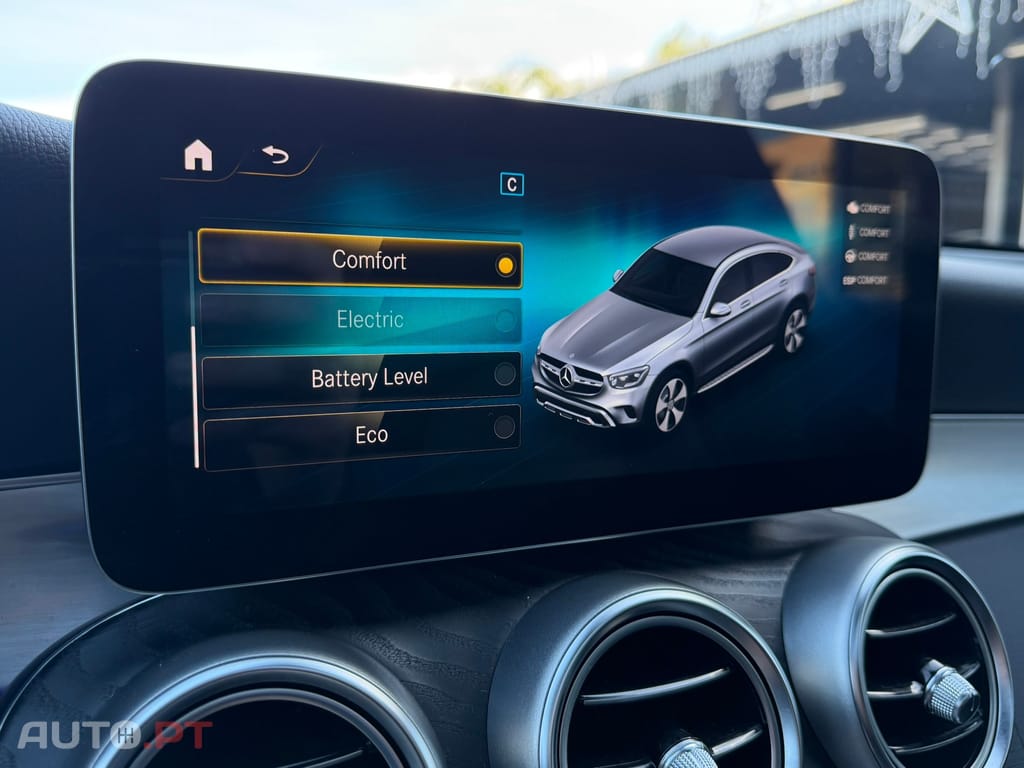 Mercedes-Benz GLC 300 de Coupé 4Matic