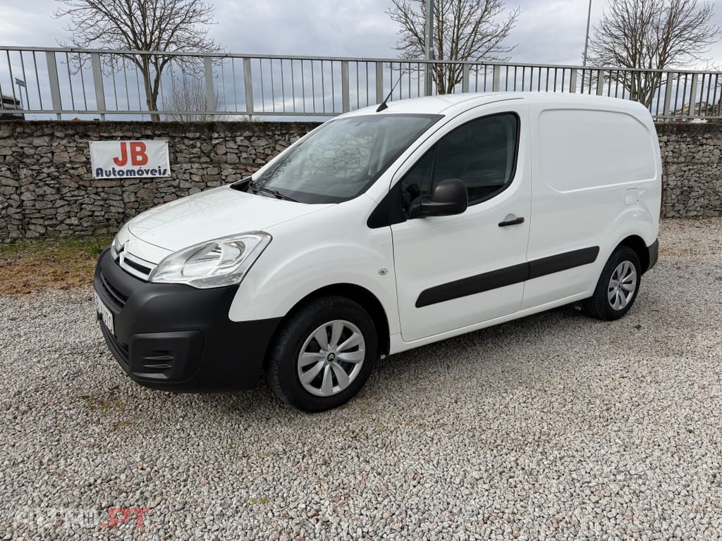 Citroen Berlingo 1.6 BlueHDI 3LUG Automática