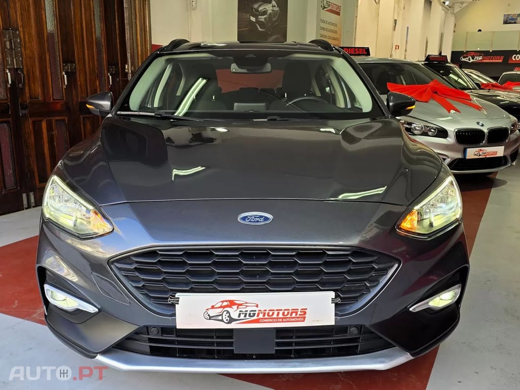 Ford Focus 1.0 EcoBoost Active Aut. — fotografia 13