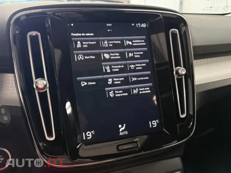 Volvo XC40 1.5 T3 Momentum Plus Geartronic