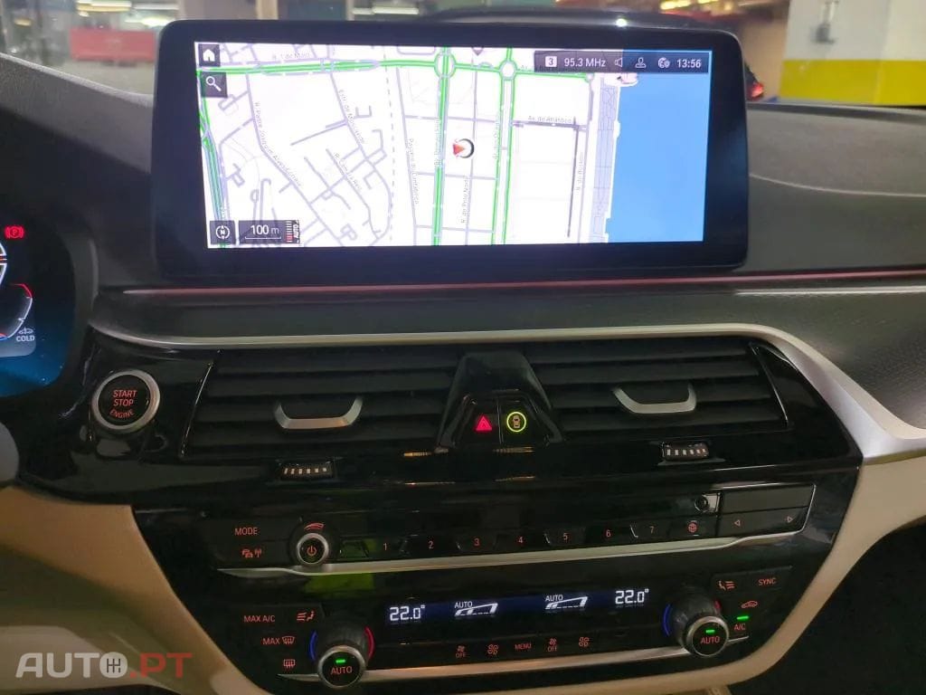 BMW 520 d Pack Desportivo M Auto