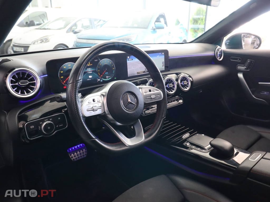 Mercedes-Benz A 250 e 8G-DCT AMG Line