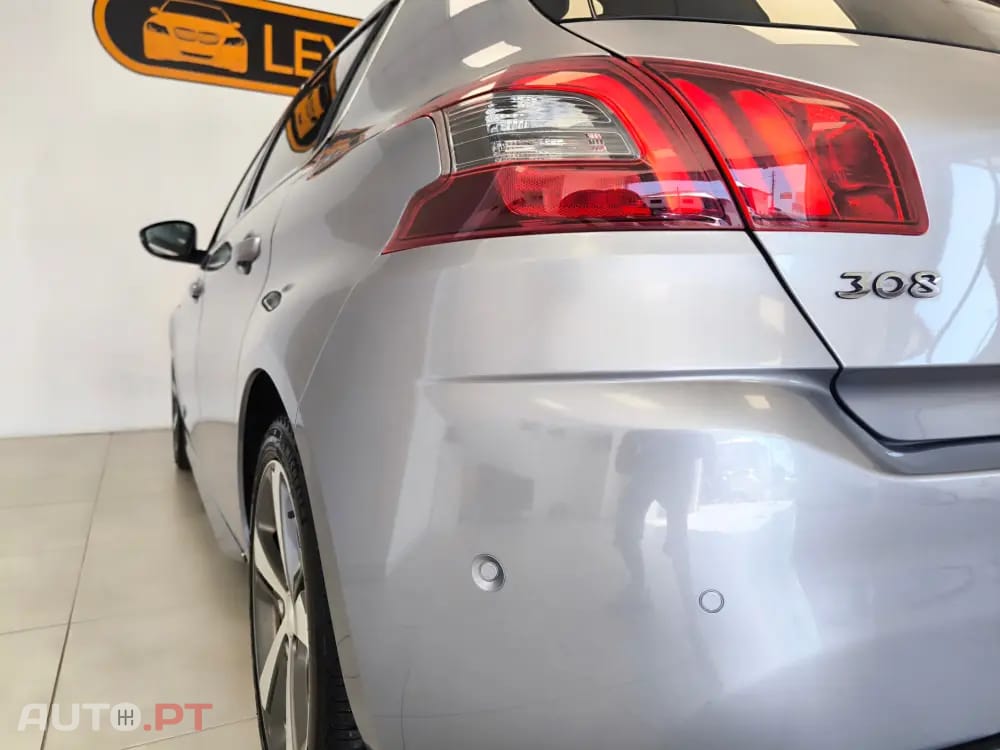 Peugeot 308 1.2 PureTech GT Line