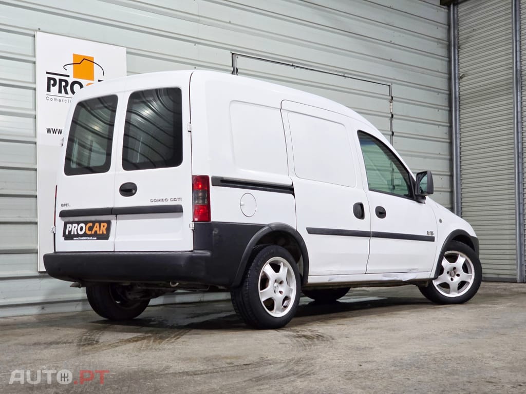 Opel Combo 1.3 CDTi