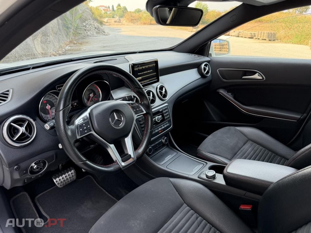 Mercedes-Benz GLA 180 d AMG Line