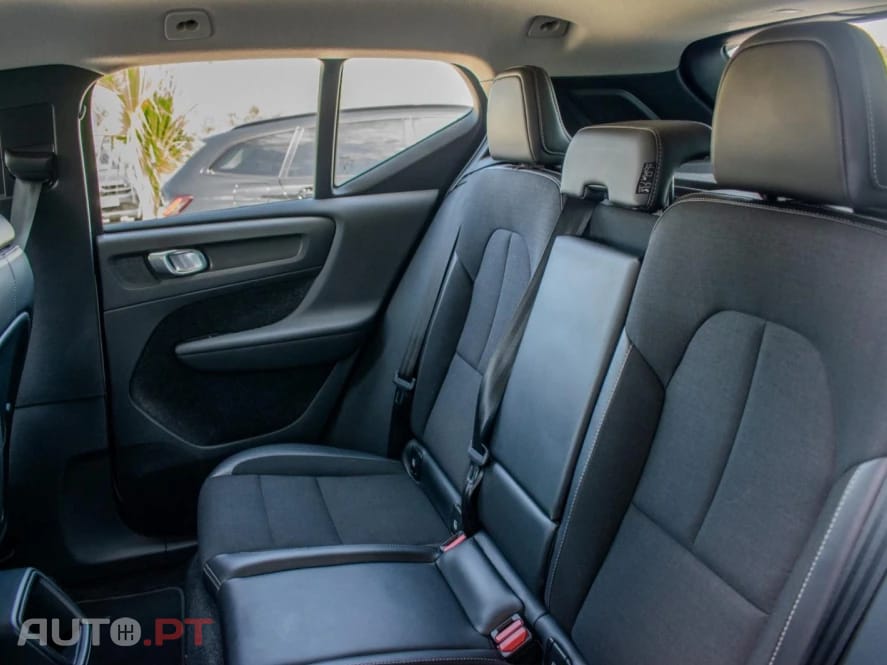 Volvo XC40 2.0 D3 Momentum