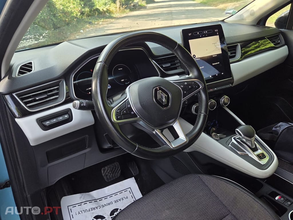 Renault Captur 1.6 E-Tech Full Hybrid Techno