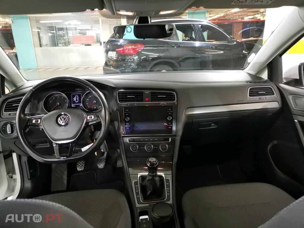 Volkswagen Golf Variant 1.0 TSI Life