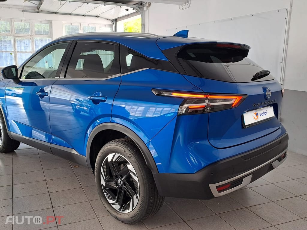 Nissan Qashqai 1.3 DIG-T N-Connecta LED