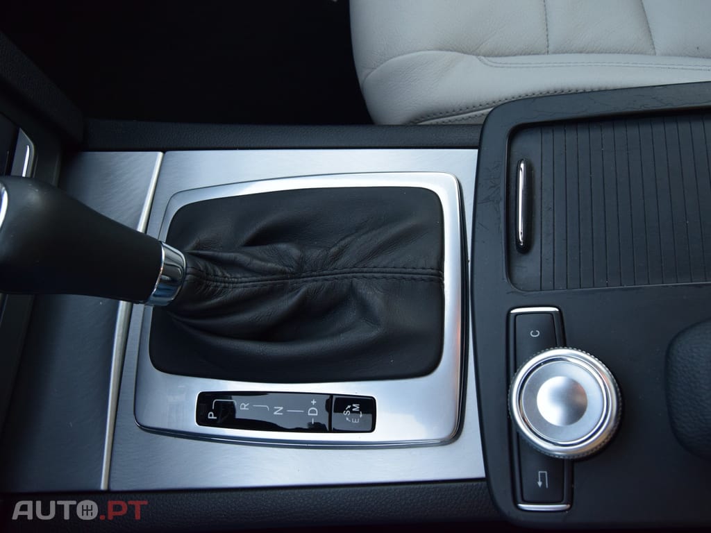 Mercedes-Benz E 250 COUPE CDI AMG AUT.