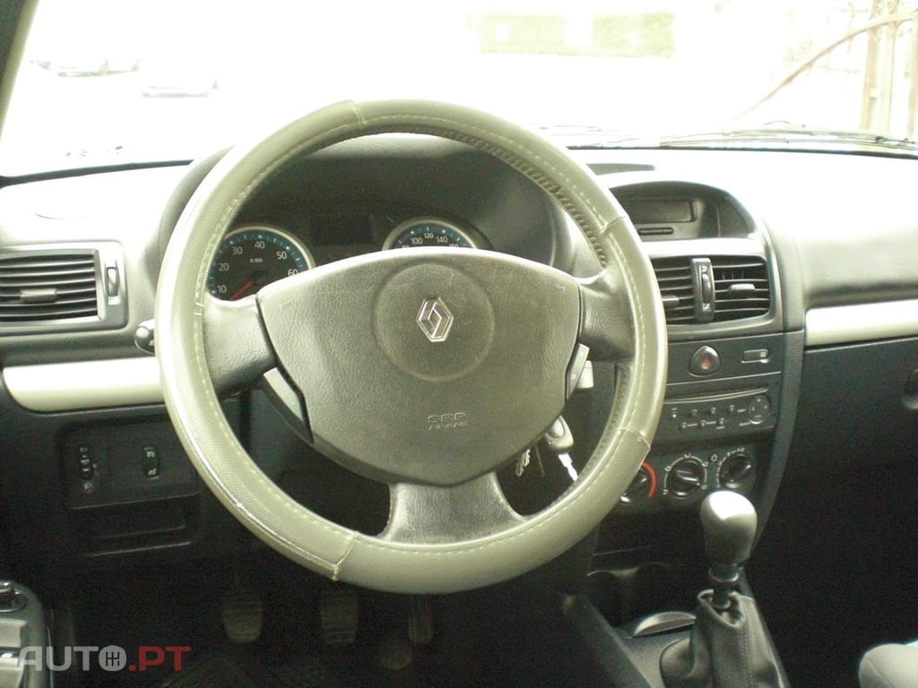 Renault Clio 1.2 16V Expression