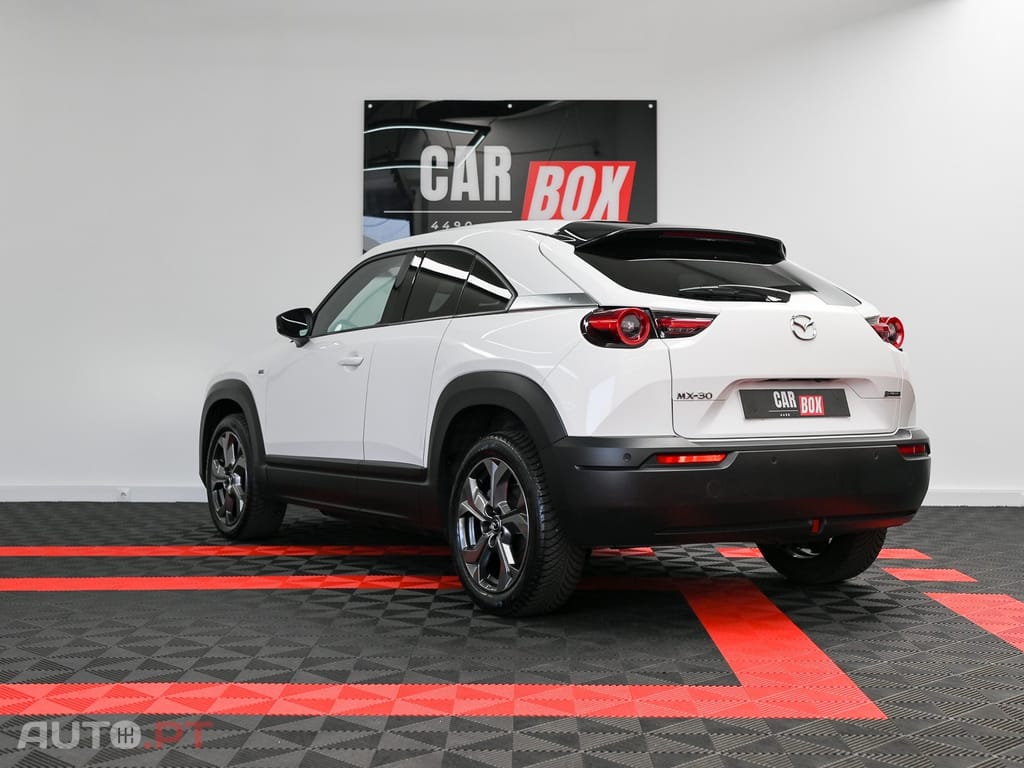 Mazda MX-30 e-SKYACTIV Advantage Industrial Vintage