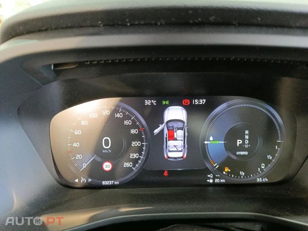 Volvo XC40 1.5 T5 PHEV R-Design Expression